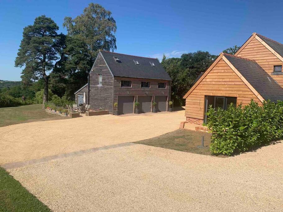 The Carriage House Salisbury Exterior foto
