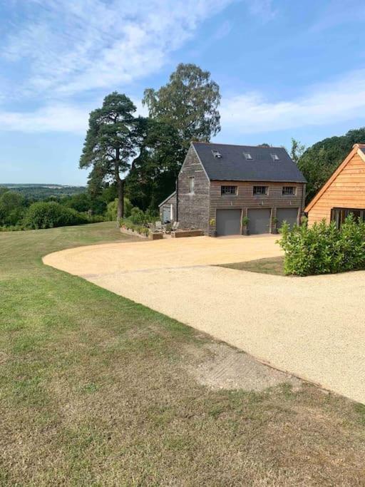 The Carriage House Salisbury Exterior foto